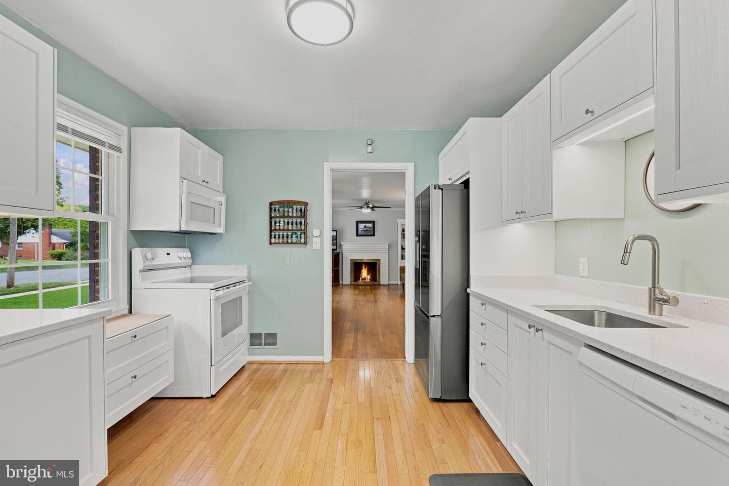3203 Normandy Avenue photo 38