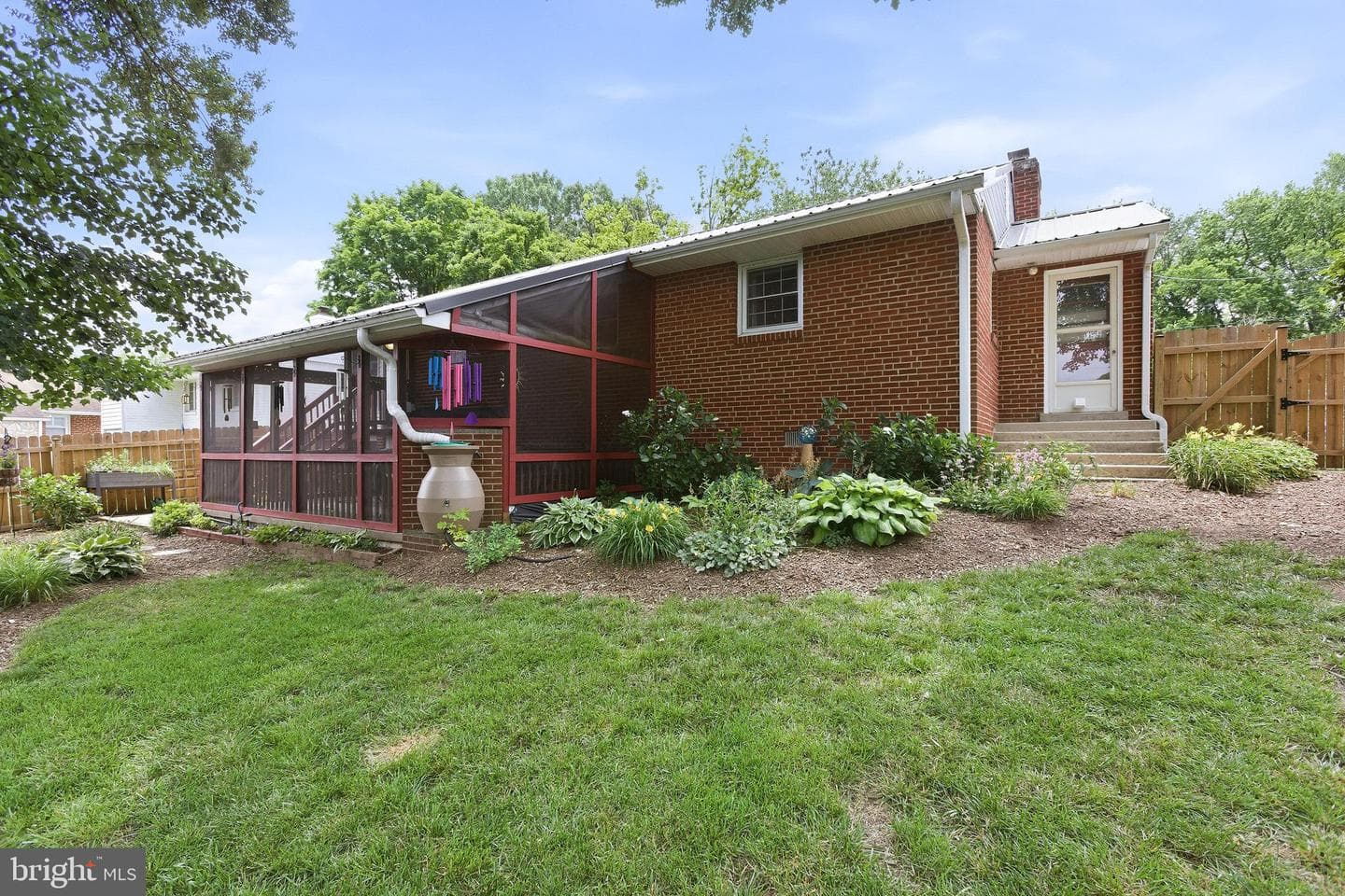 3203 Normandy Avenue photo 7
