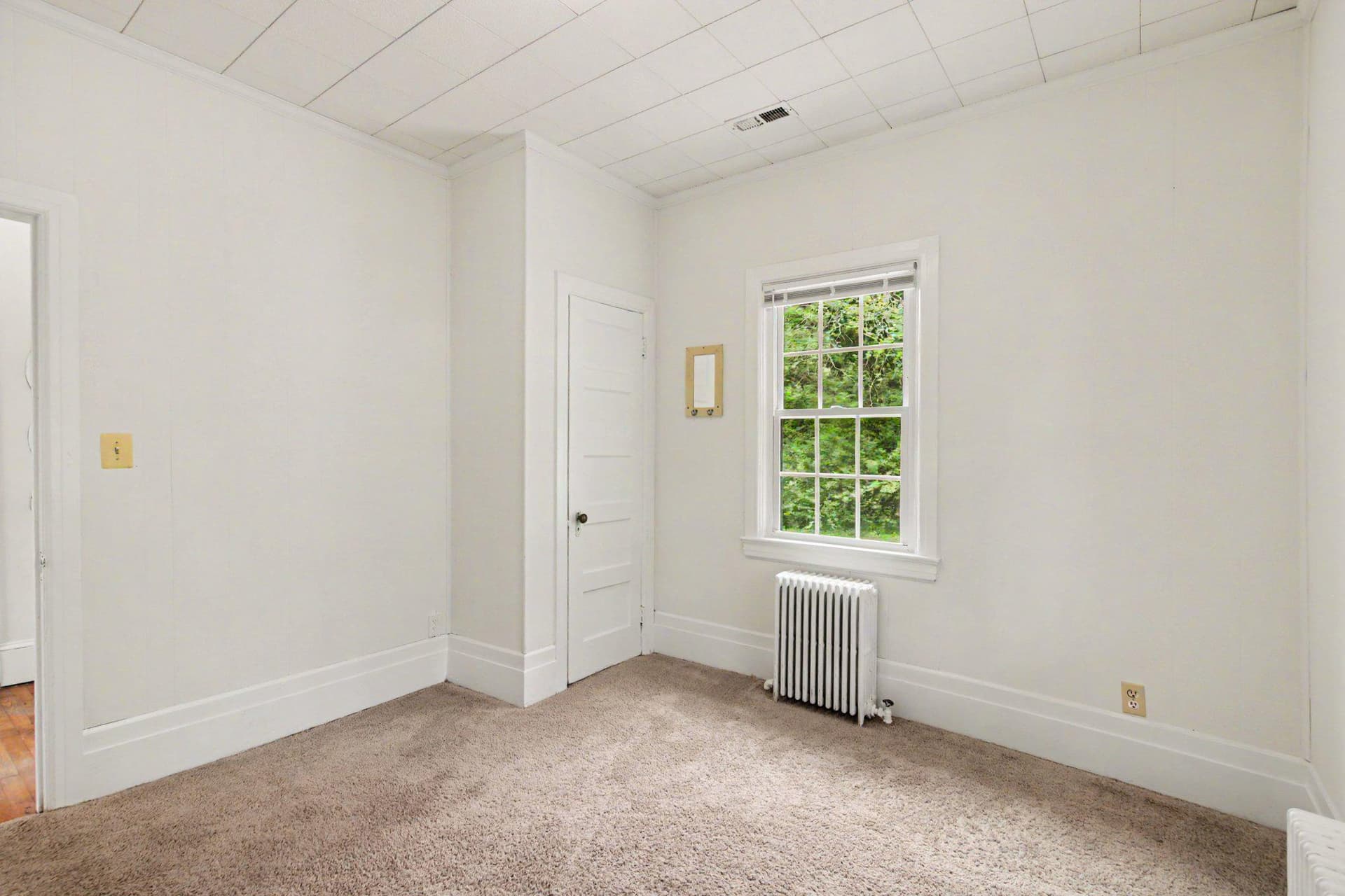 112 Gibson Street photo 15