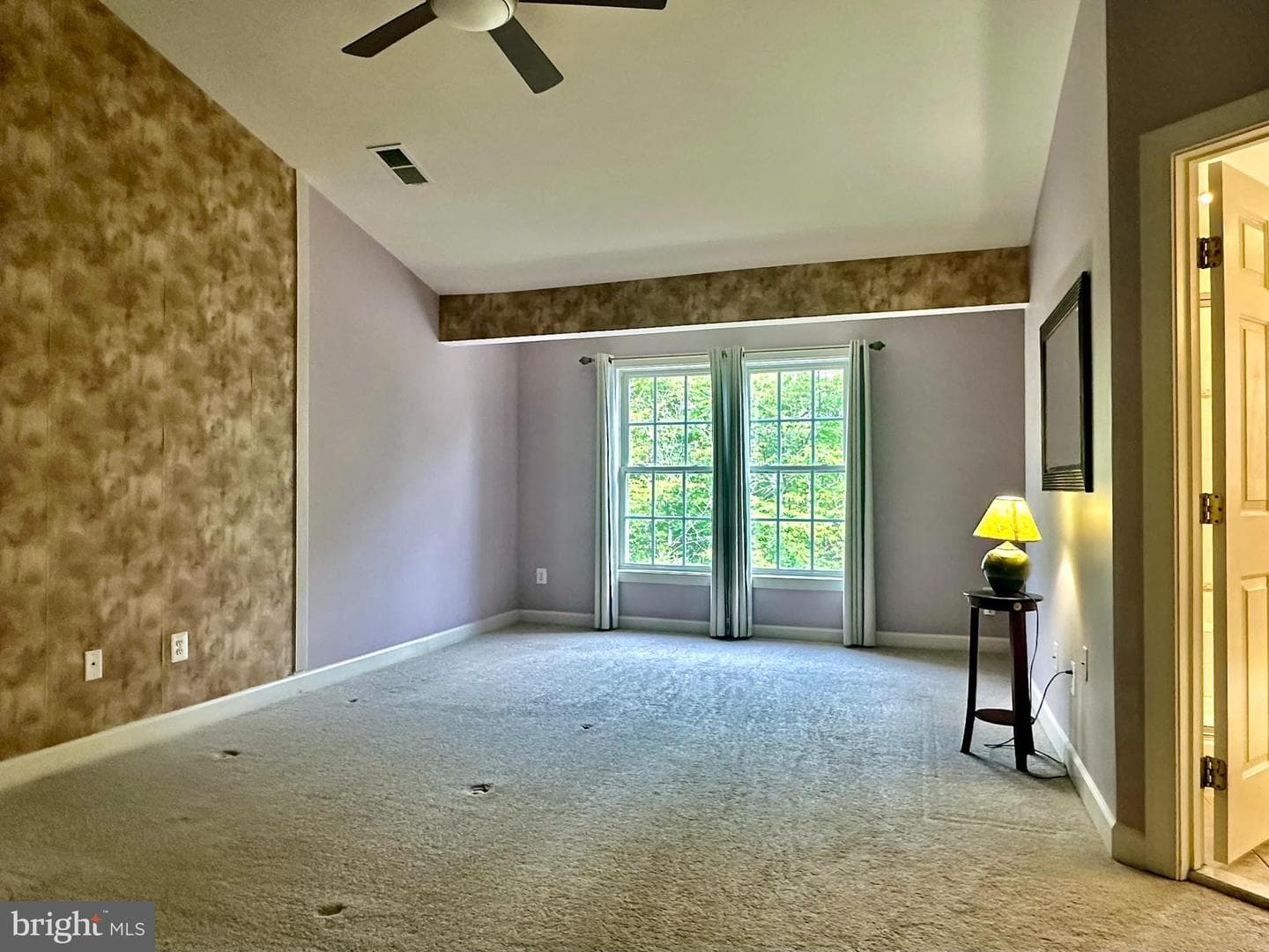 1040 Hotchkiss Place photo 15