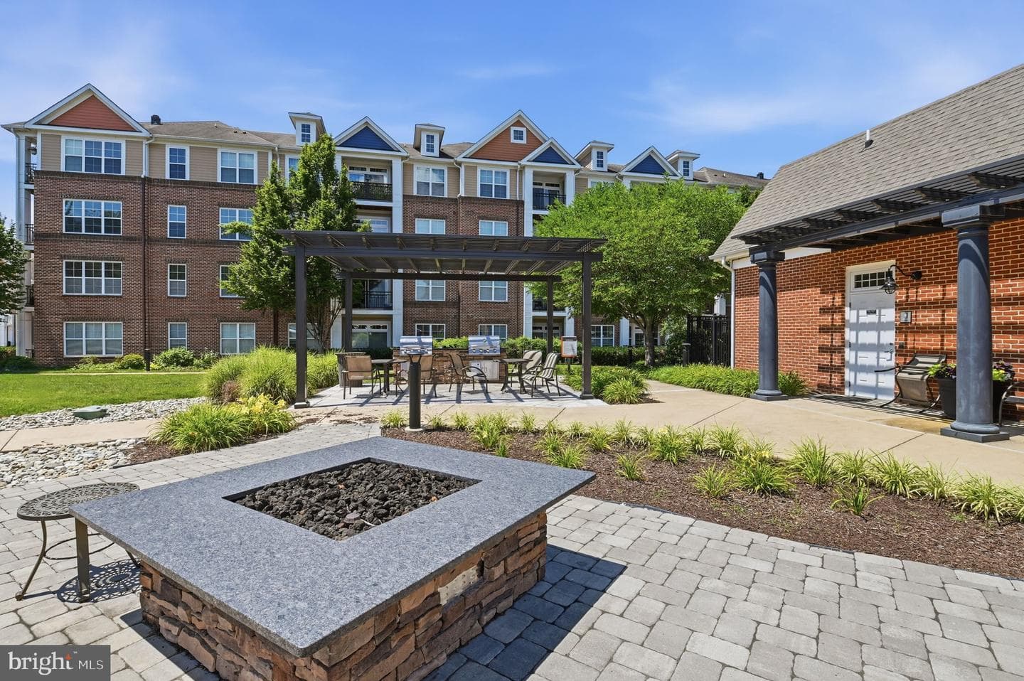 701 Cobblestone Boulevard #308 photo 23