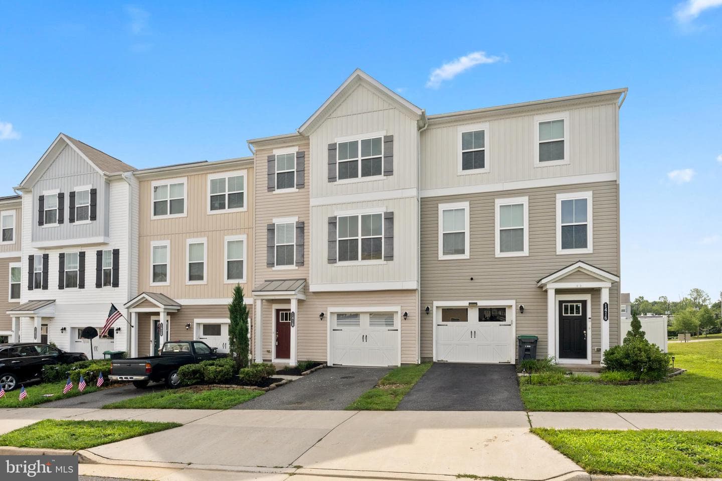 1418 Hudgins Farm Circle photo 1