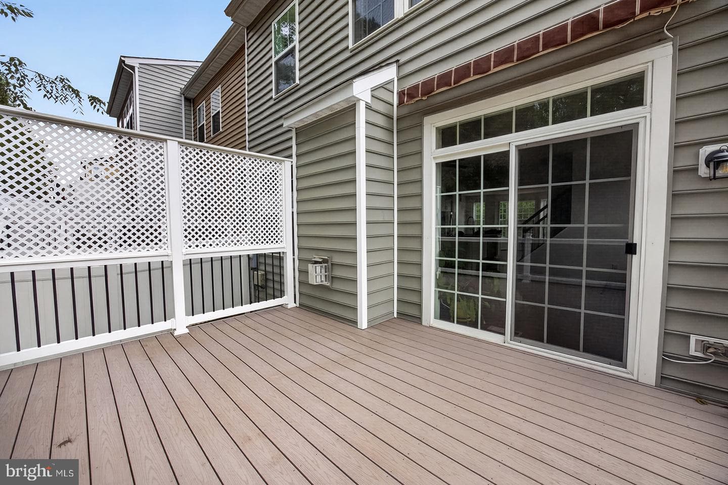 1349 Gilmore Street photo 10