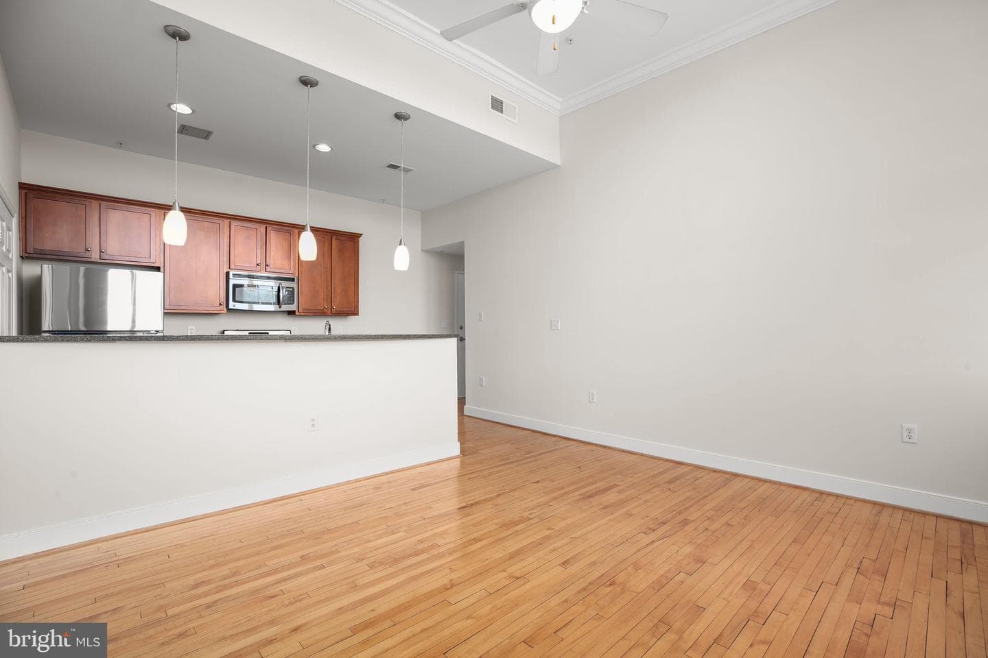 900 Barton Street #307 photo 5