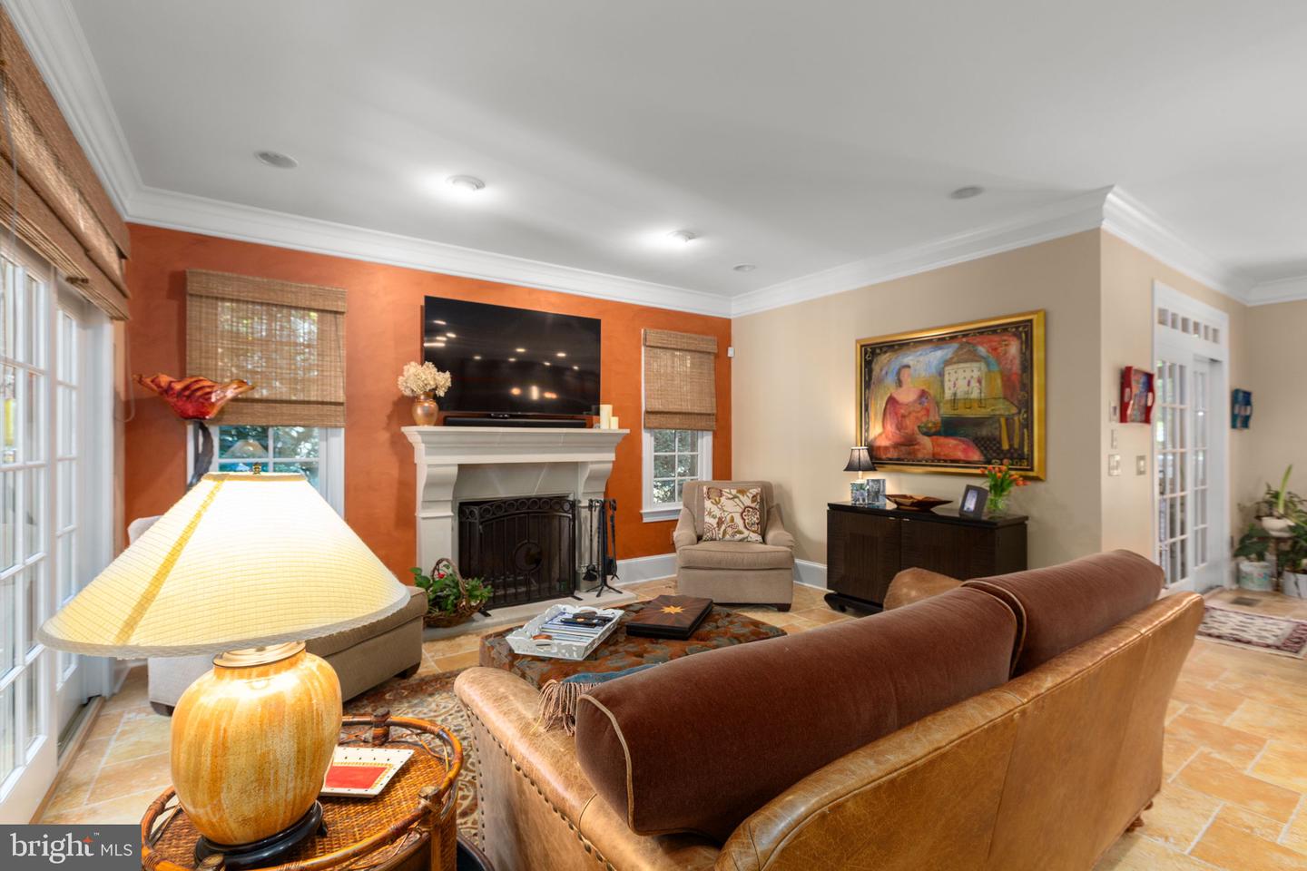 6 Delahay Drive photo 23