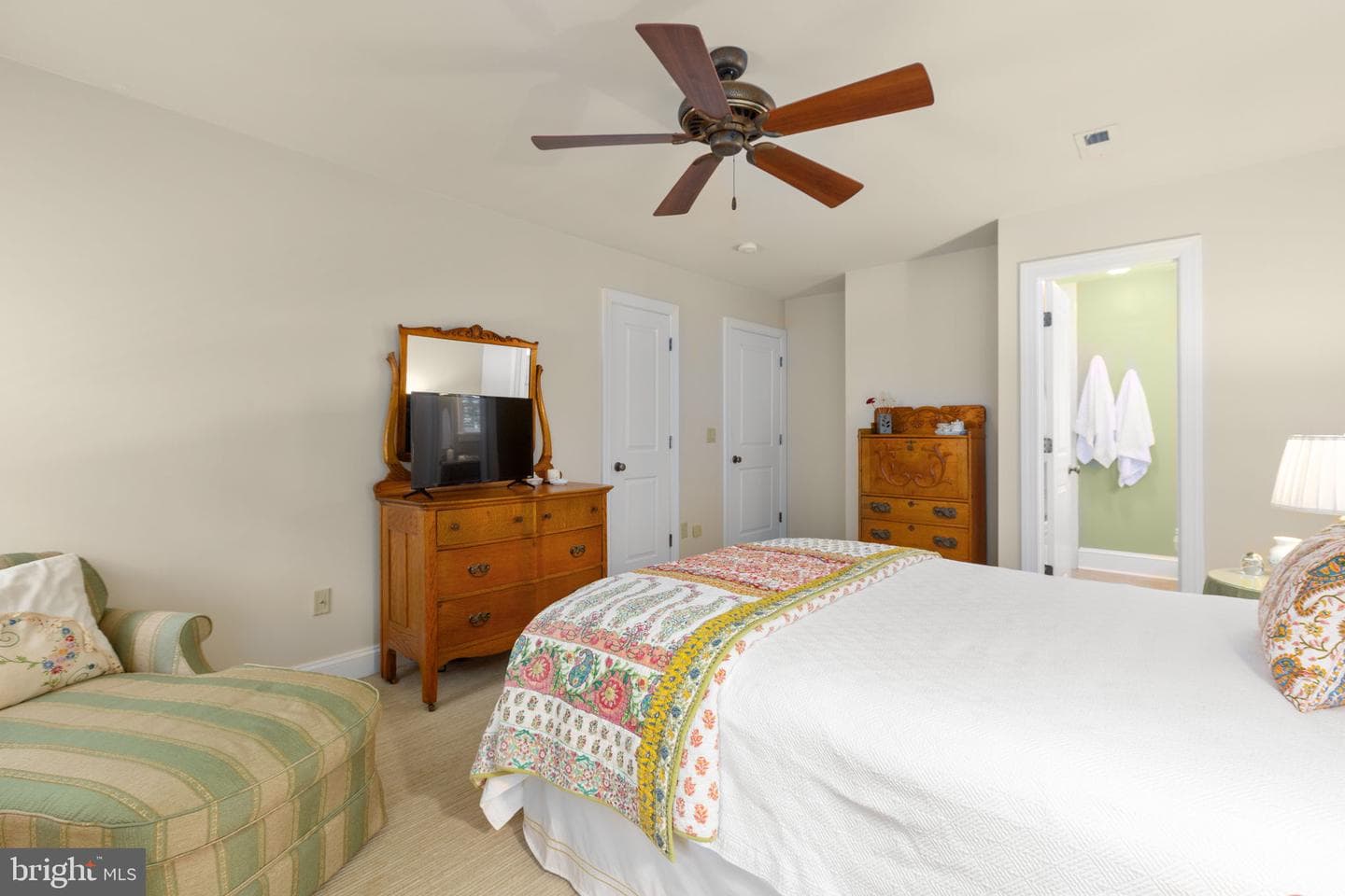 6 Delahay Drive photo 52