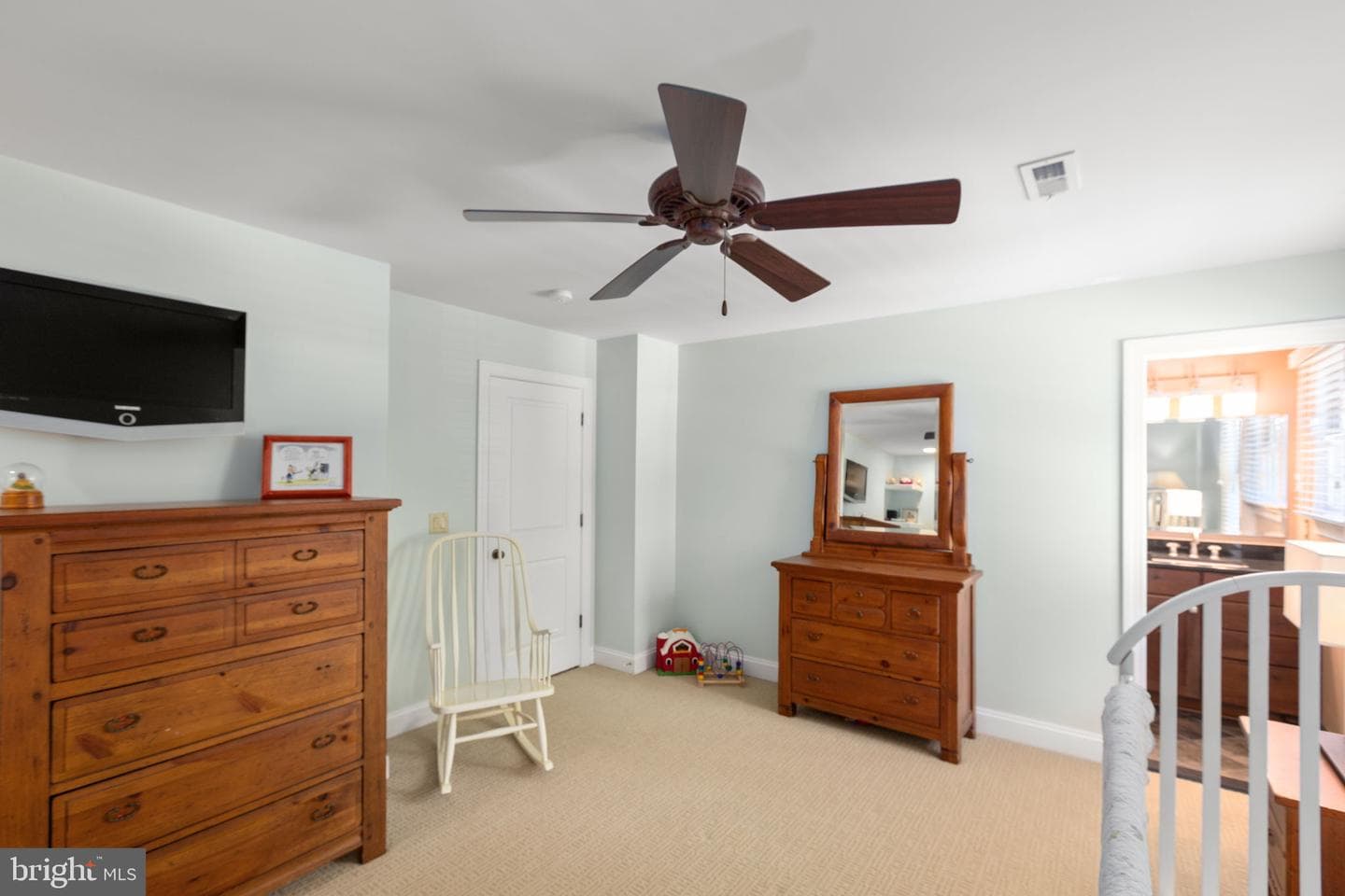 6 Delahay Drive photo 56