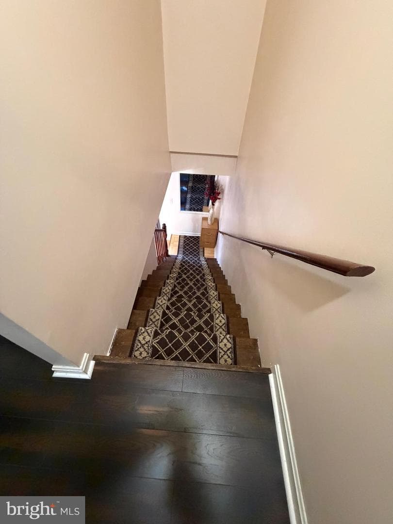 111 Kings Mill Drive photo 30
