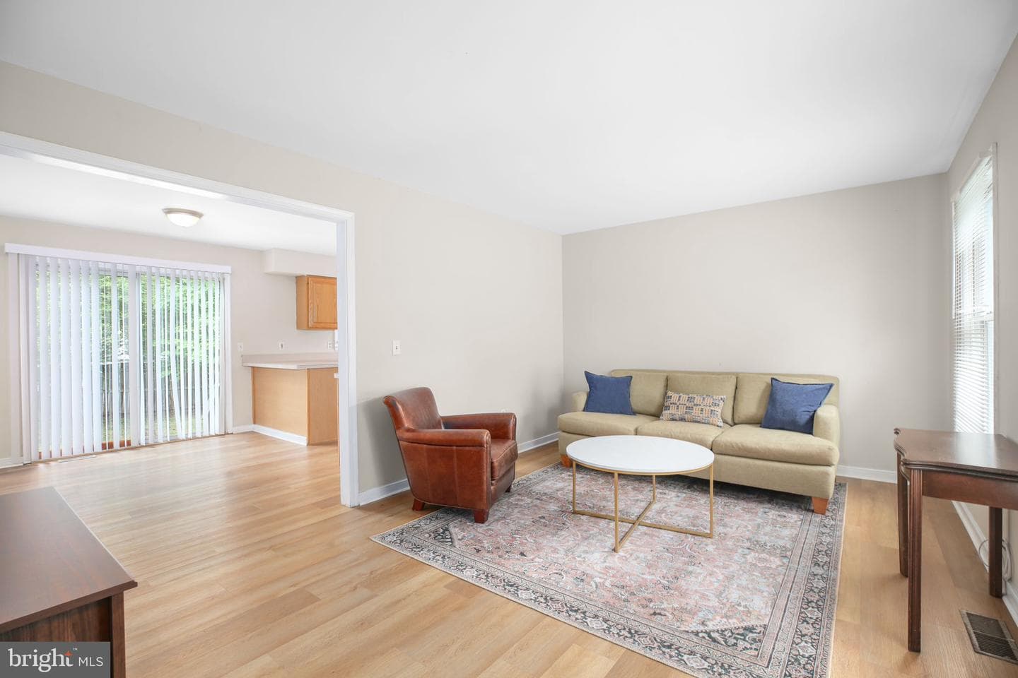 1002 Stafford Avenue photo 3