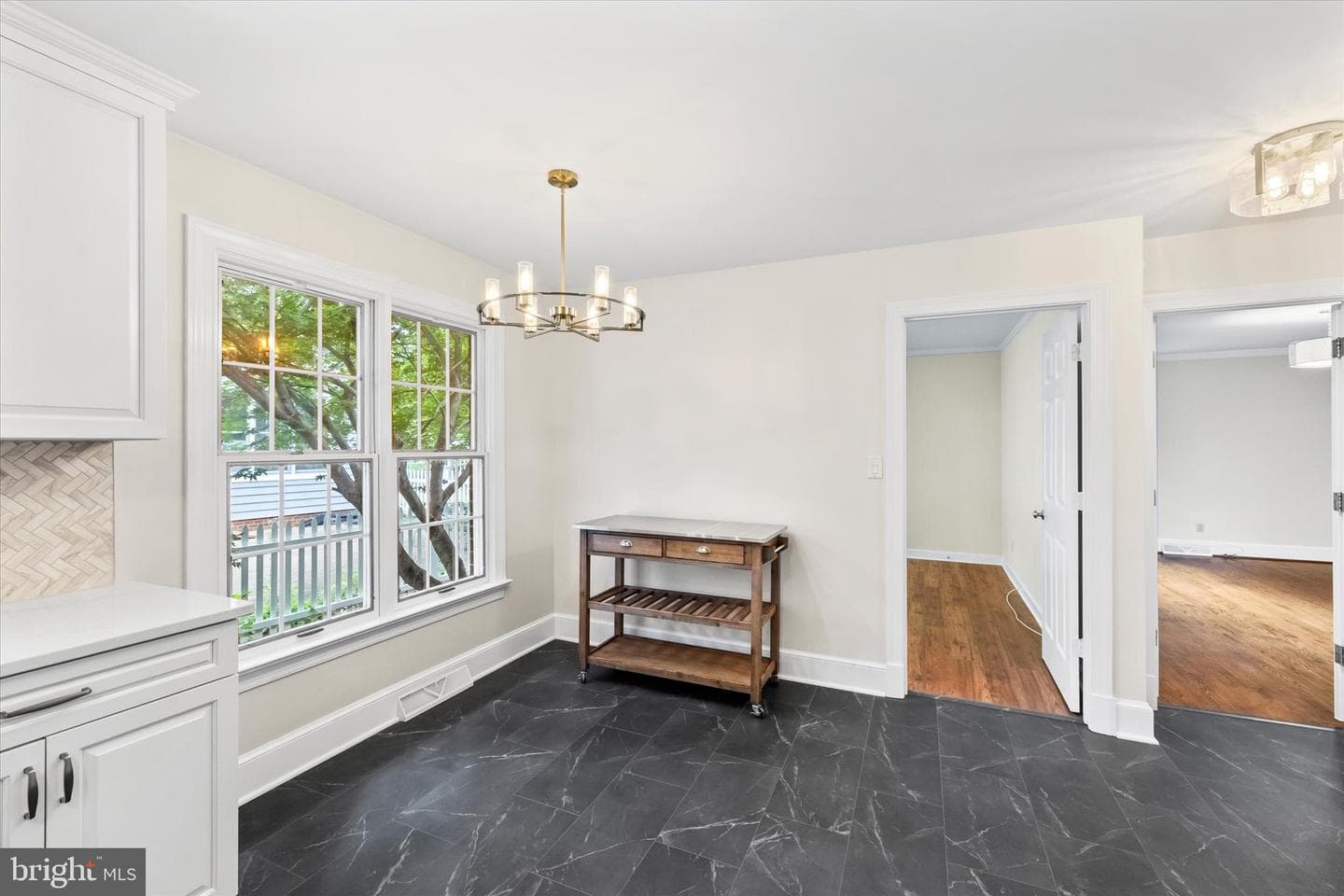 408 Riverside Drive photo 17