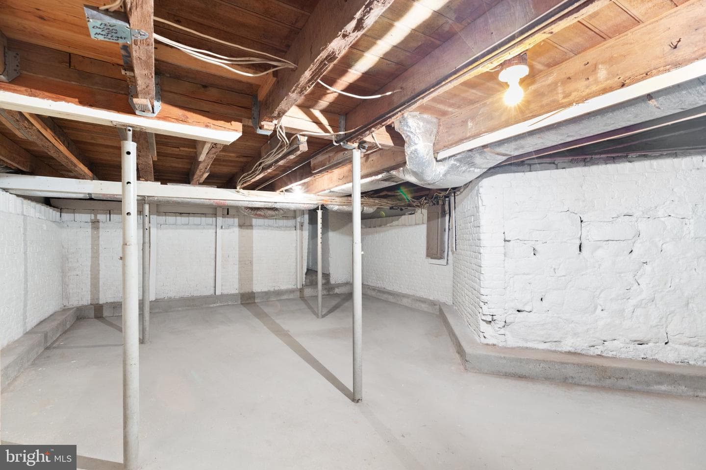1307 Caroline Street photo 22