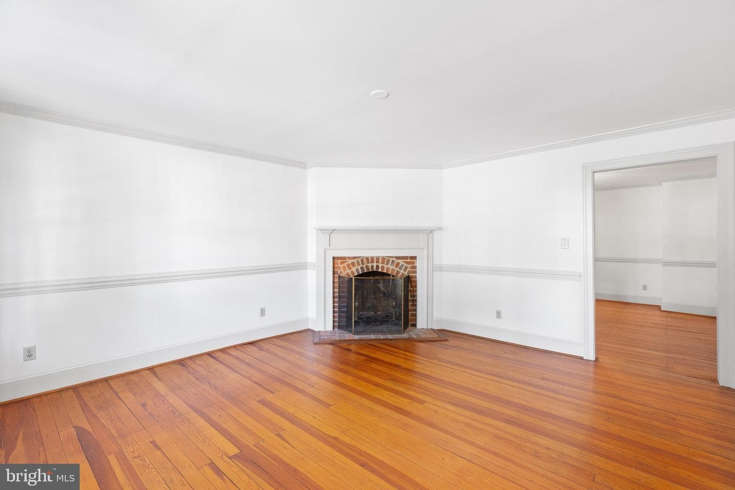 1307 Caroline Street photo 5