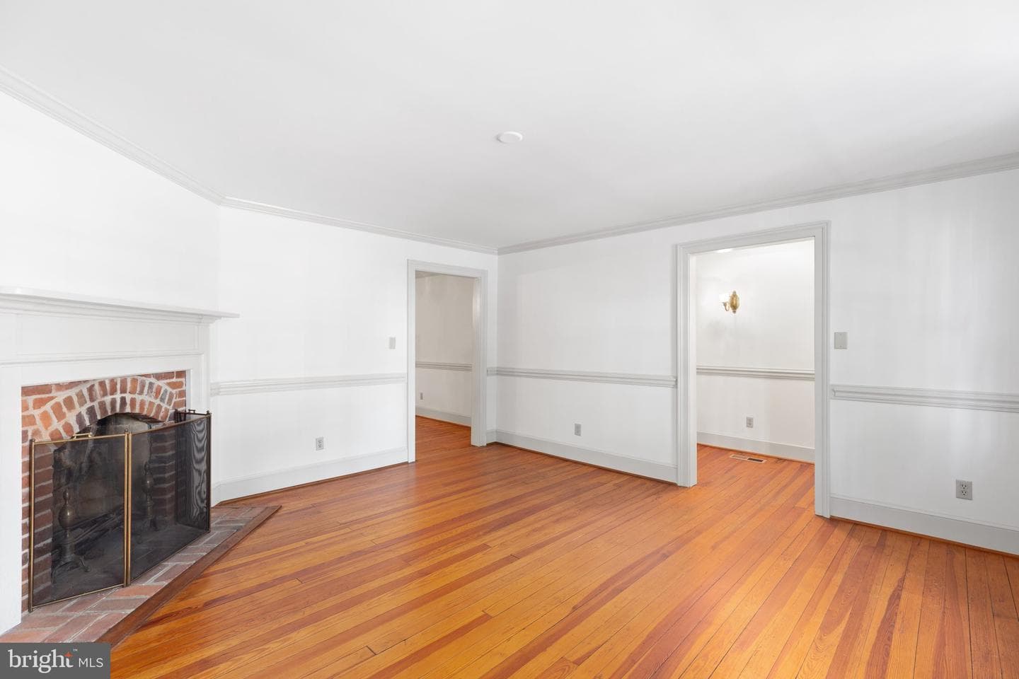 1307 Caroline Street photo 6