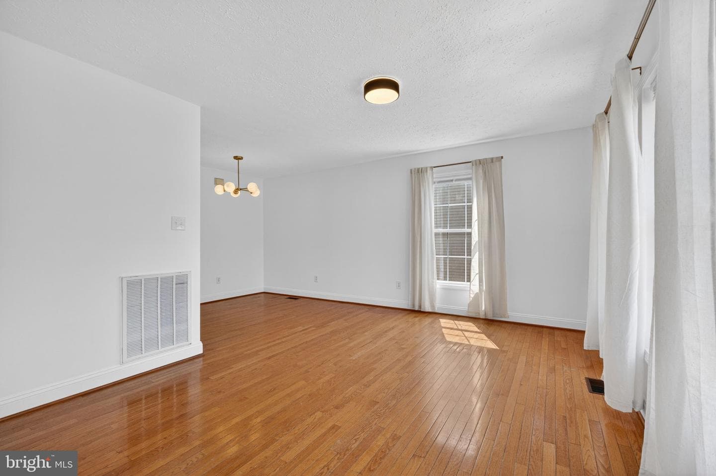 1609 Airport Avenue photo 14