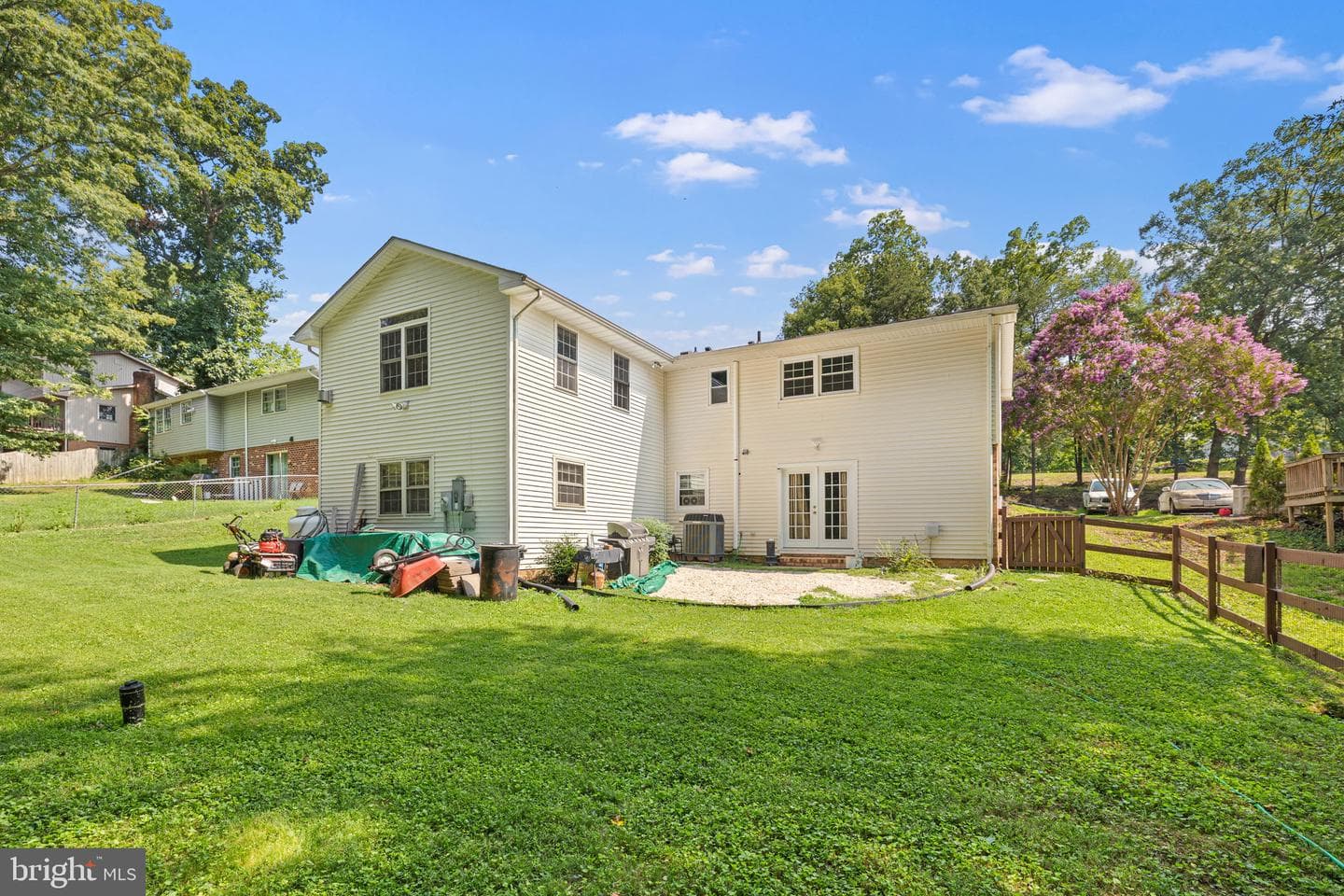 422 Morningside Drive photo 32