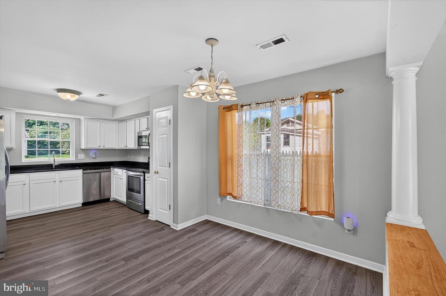 427 Palmer Street photo 10