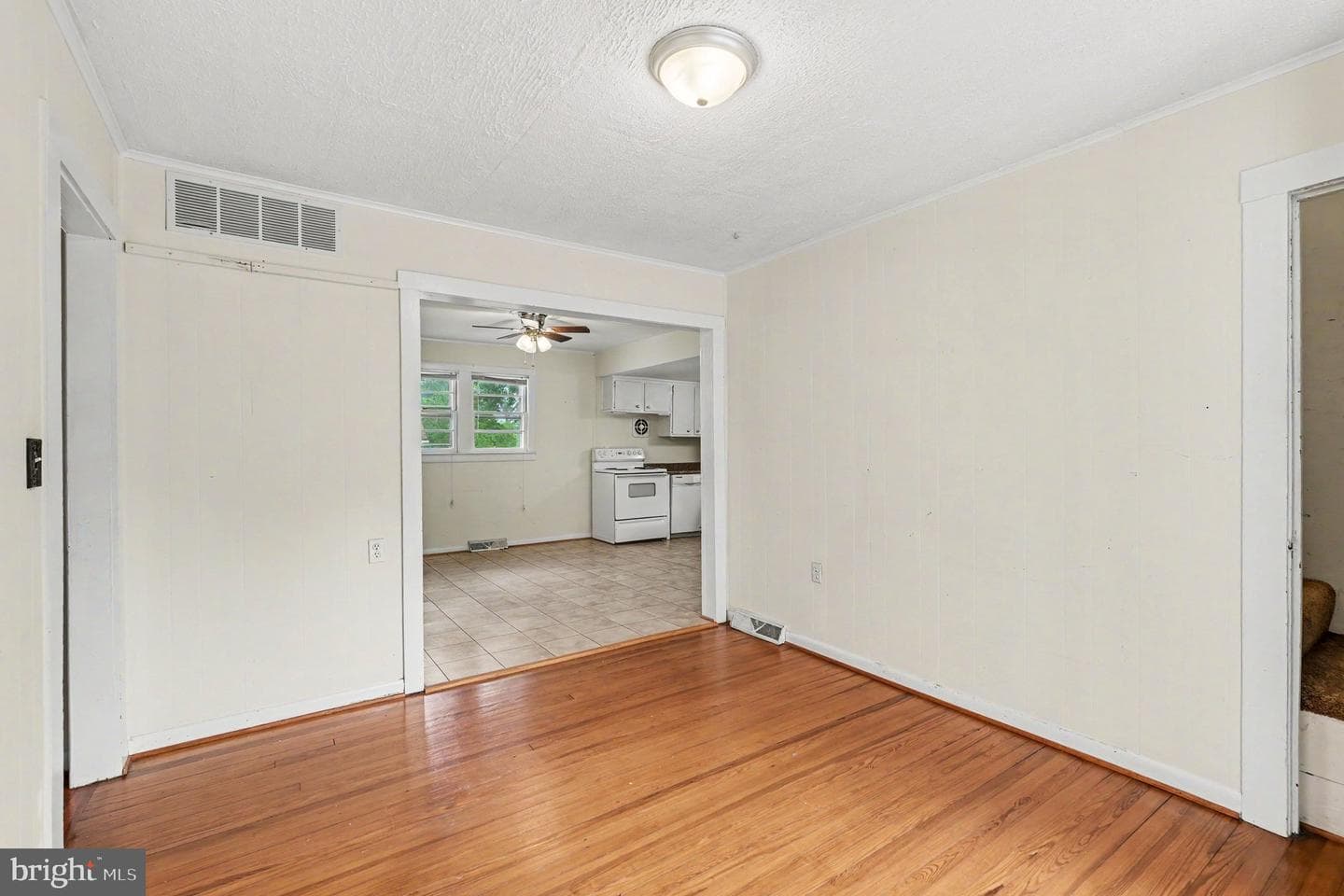 117 Hillcrest Drive photo 12