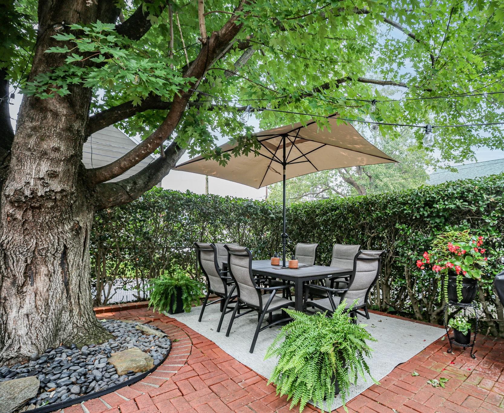 1518 Caroline Street photo 3