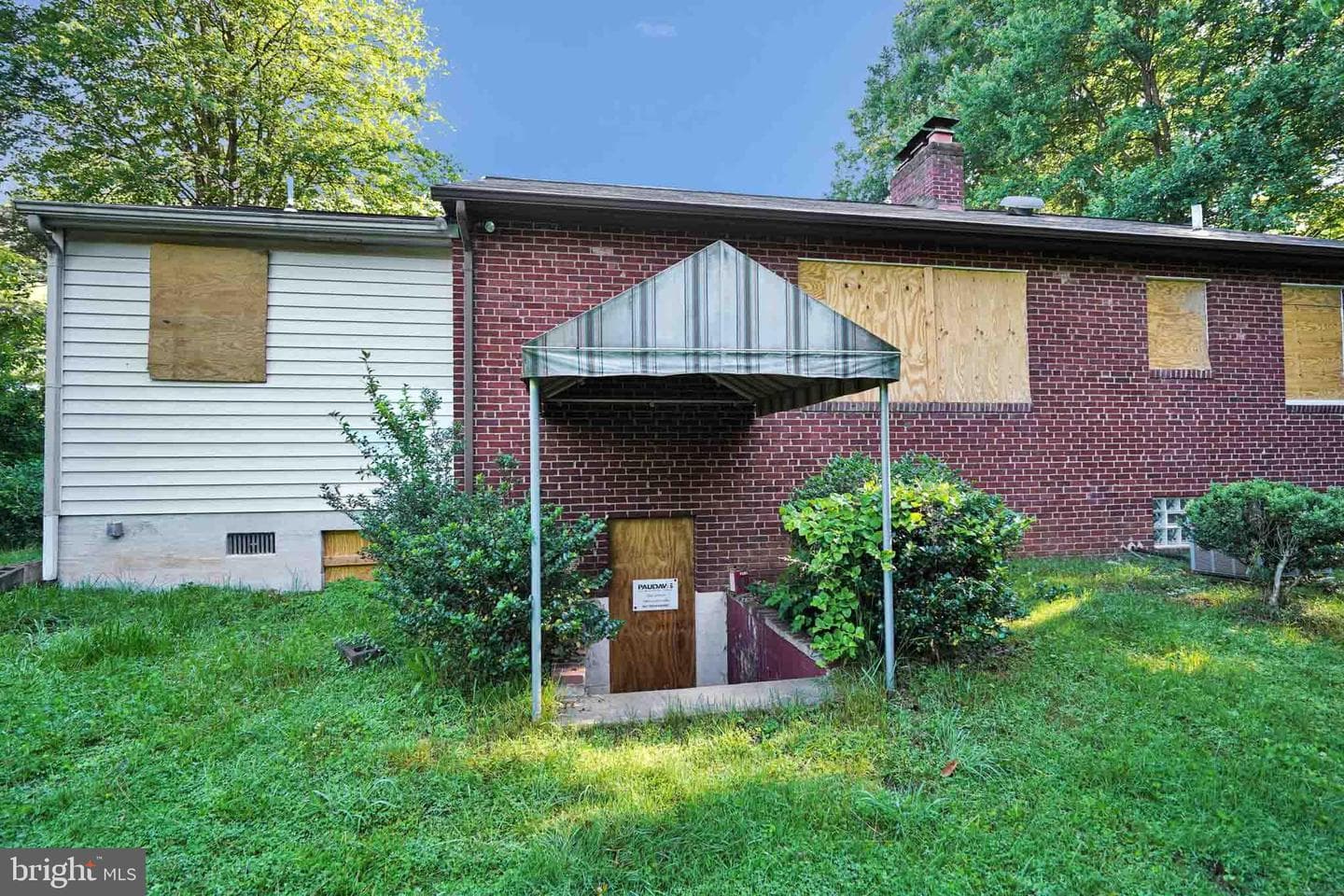 9905 Stoughton Road photo 11