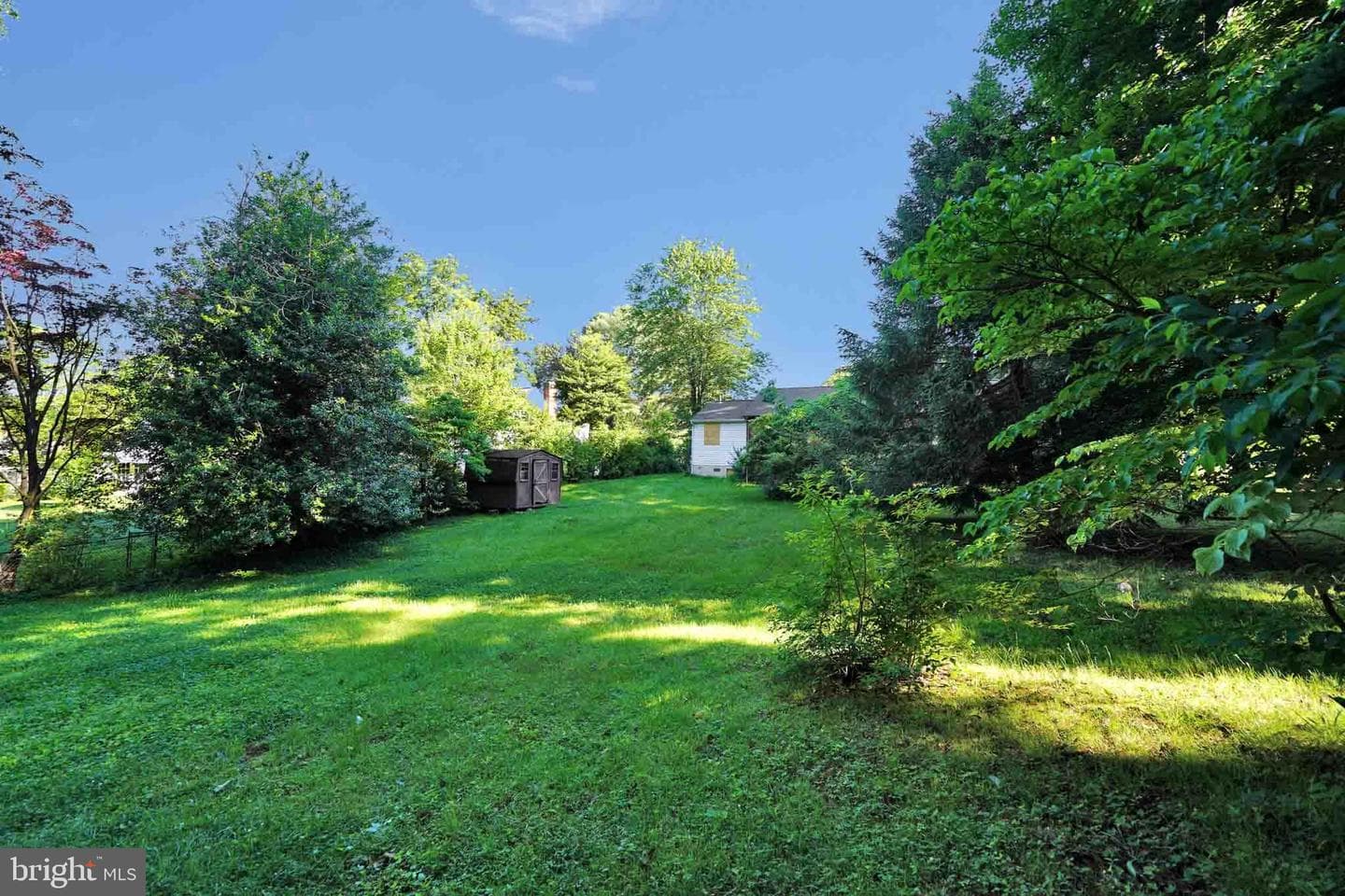 9905 Stoughton Road photo 2