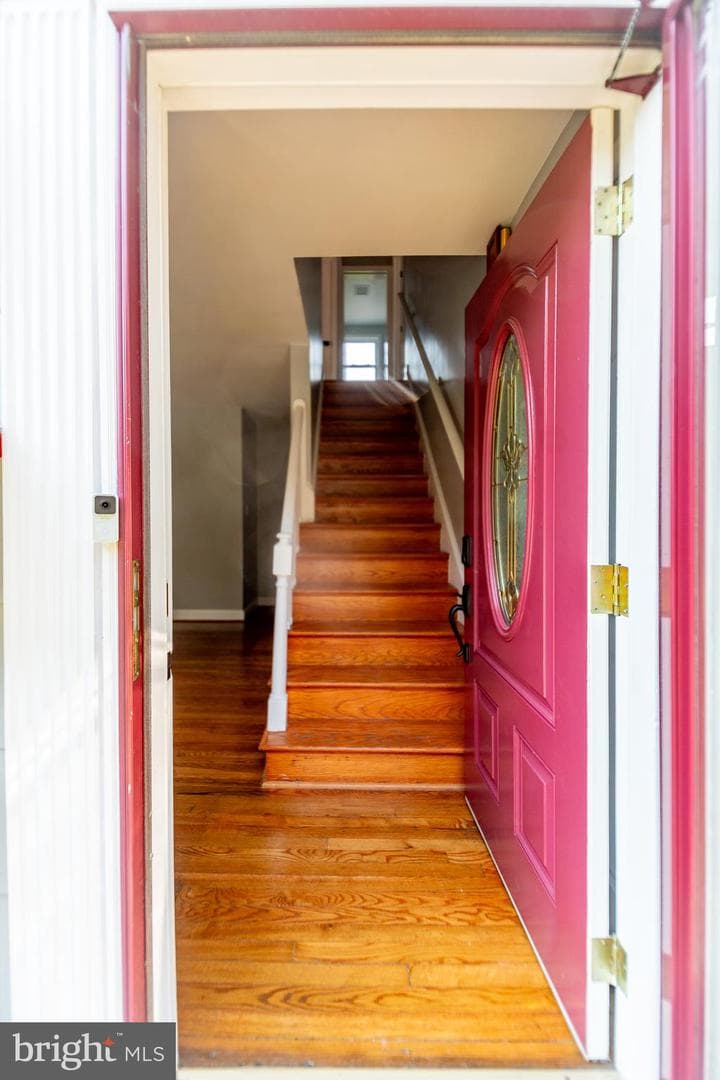 10729 Scott Drive photo 2