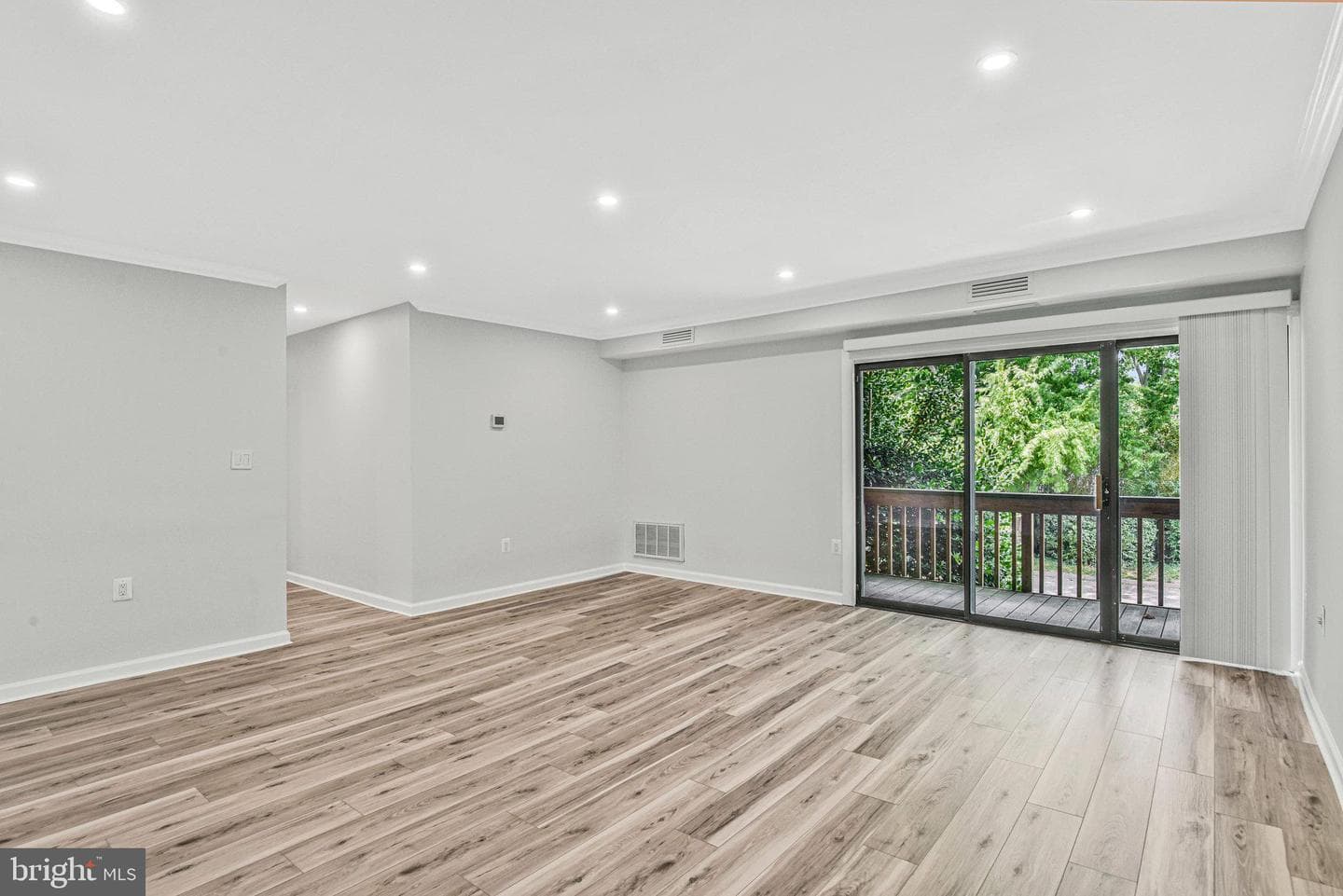 10721 West Drive #204 photo 5
