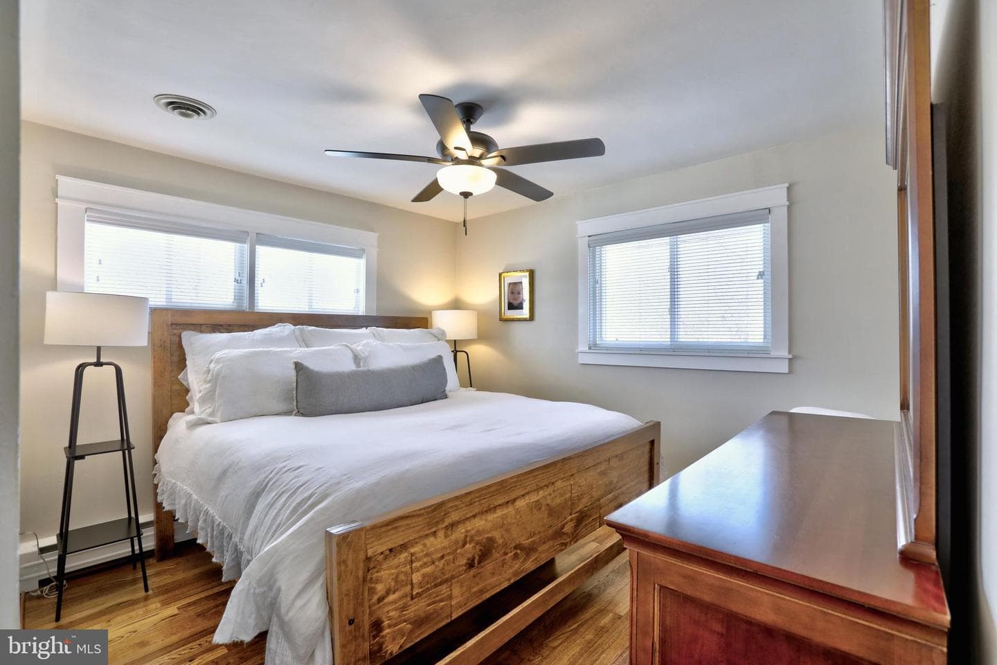 3811 Ren Road photo 11