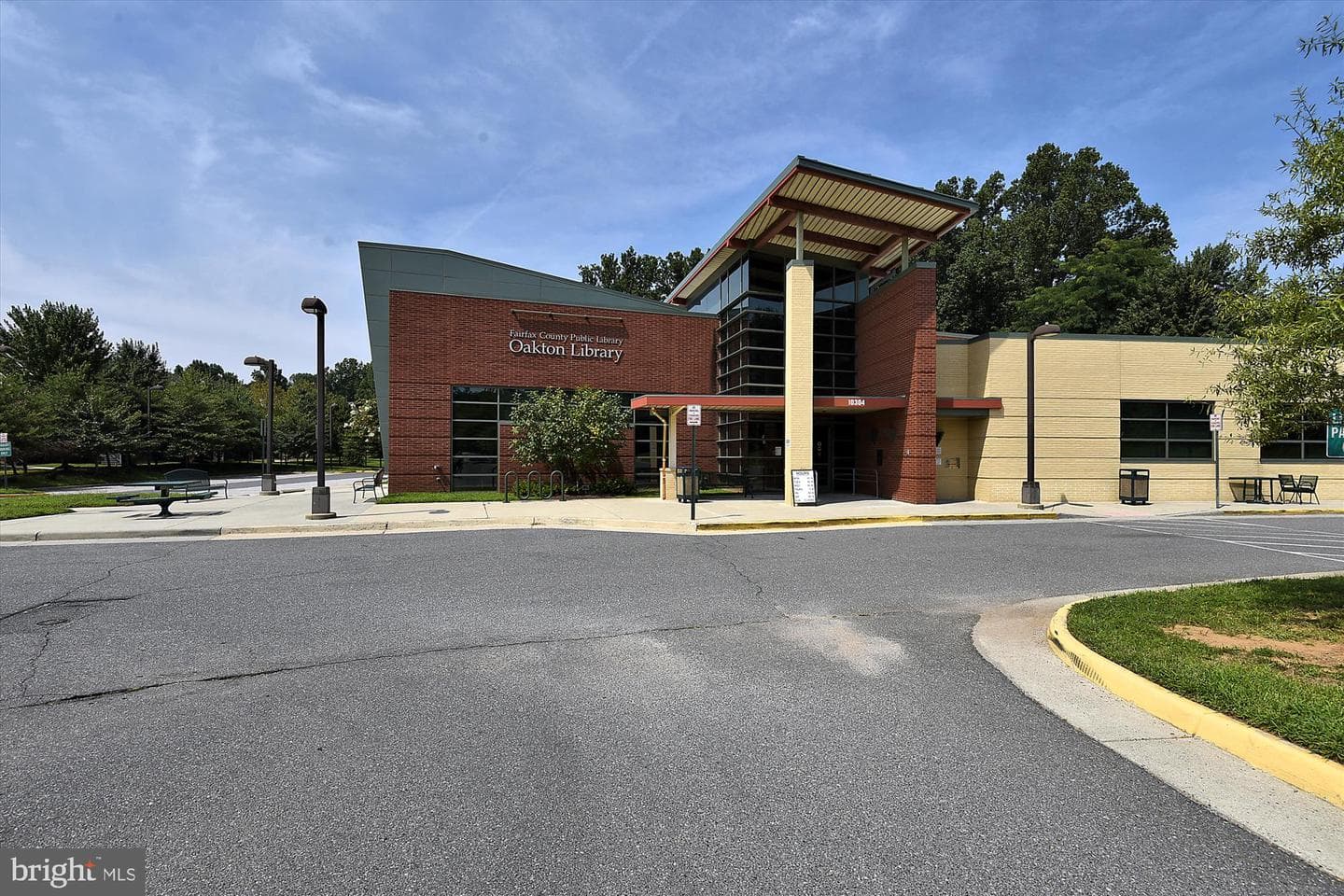 10502 Center Street photo 52