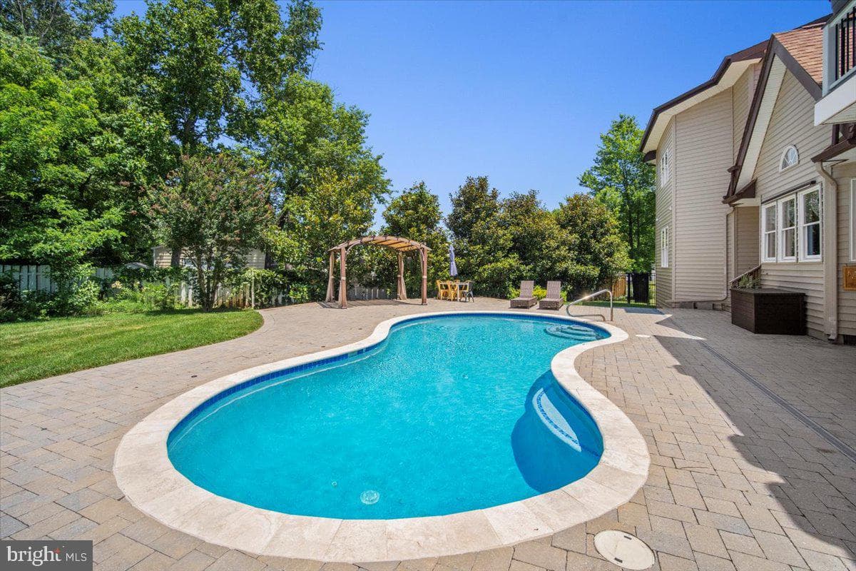 4020 Stone Wall Avenue photo 70