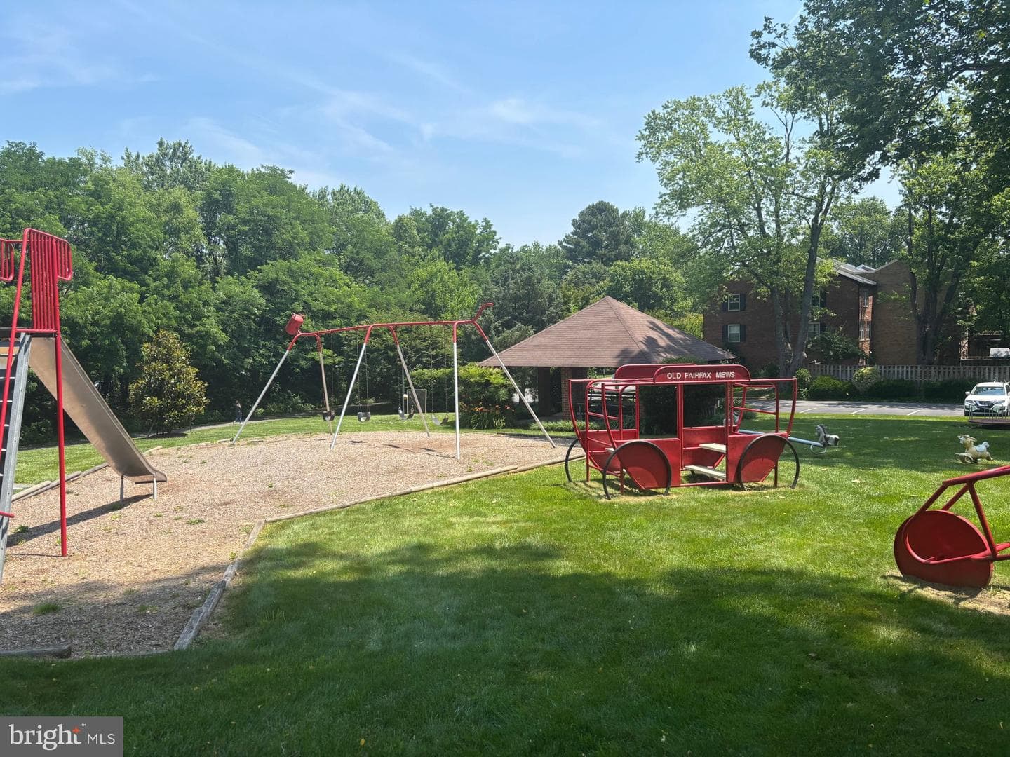 3848 University Drive photo 25