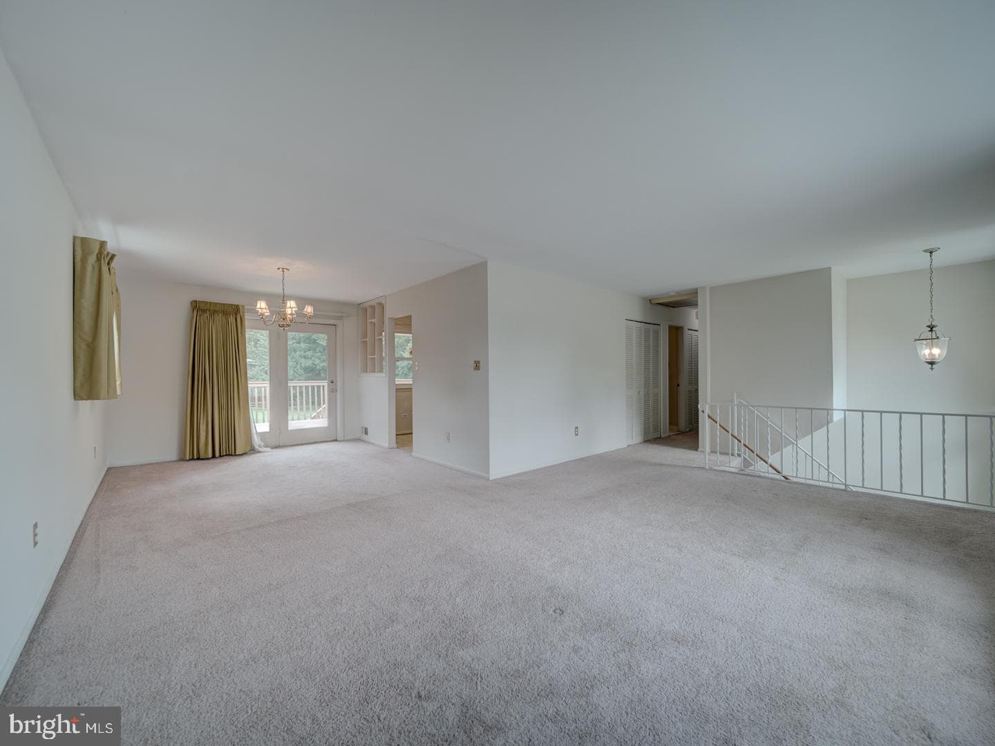 10928 Warwick Avenue photo 6