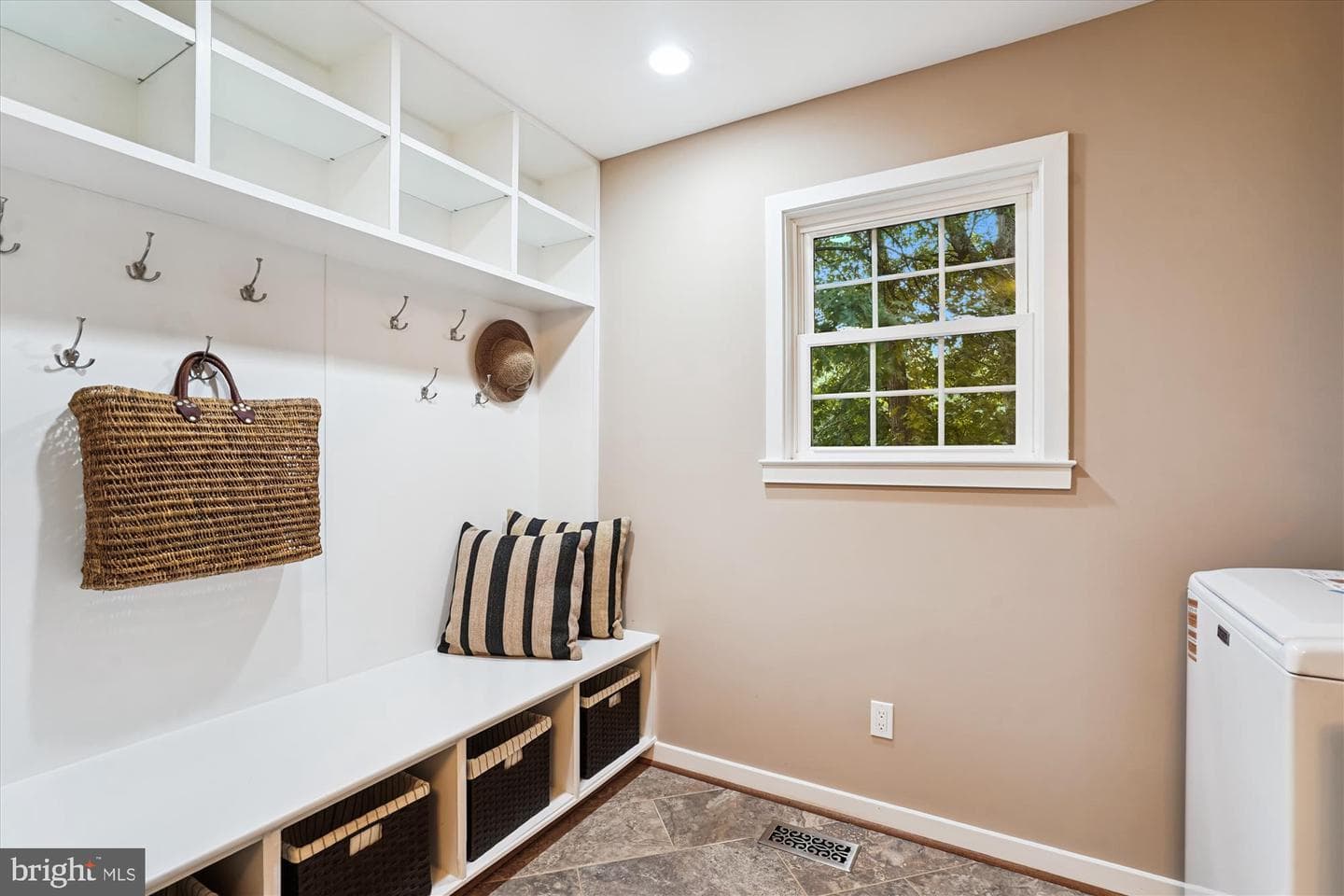 9811 Hampton Lane photo 49