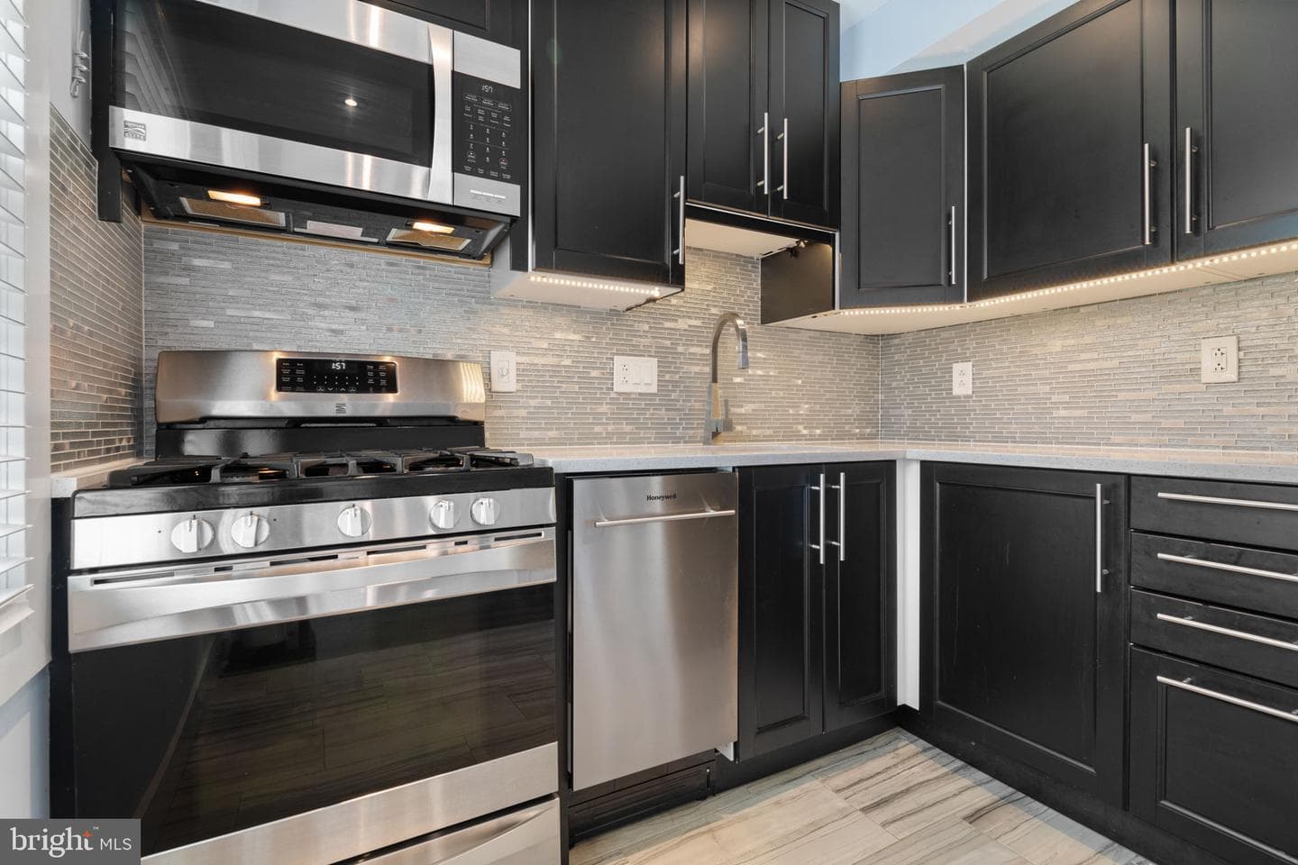 9445 Fairfax Boulevard #103 photo 9