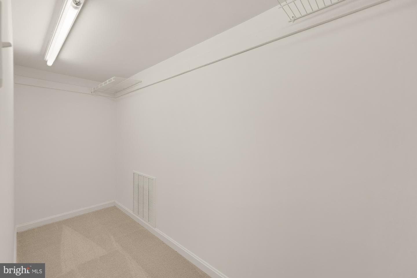 3608 Embassy Lane photo 28