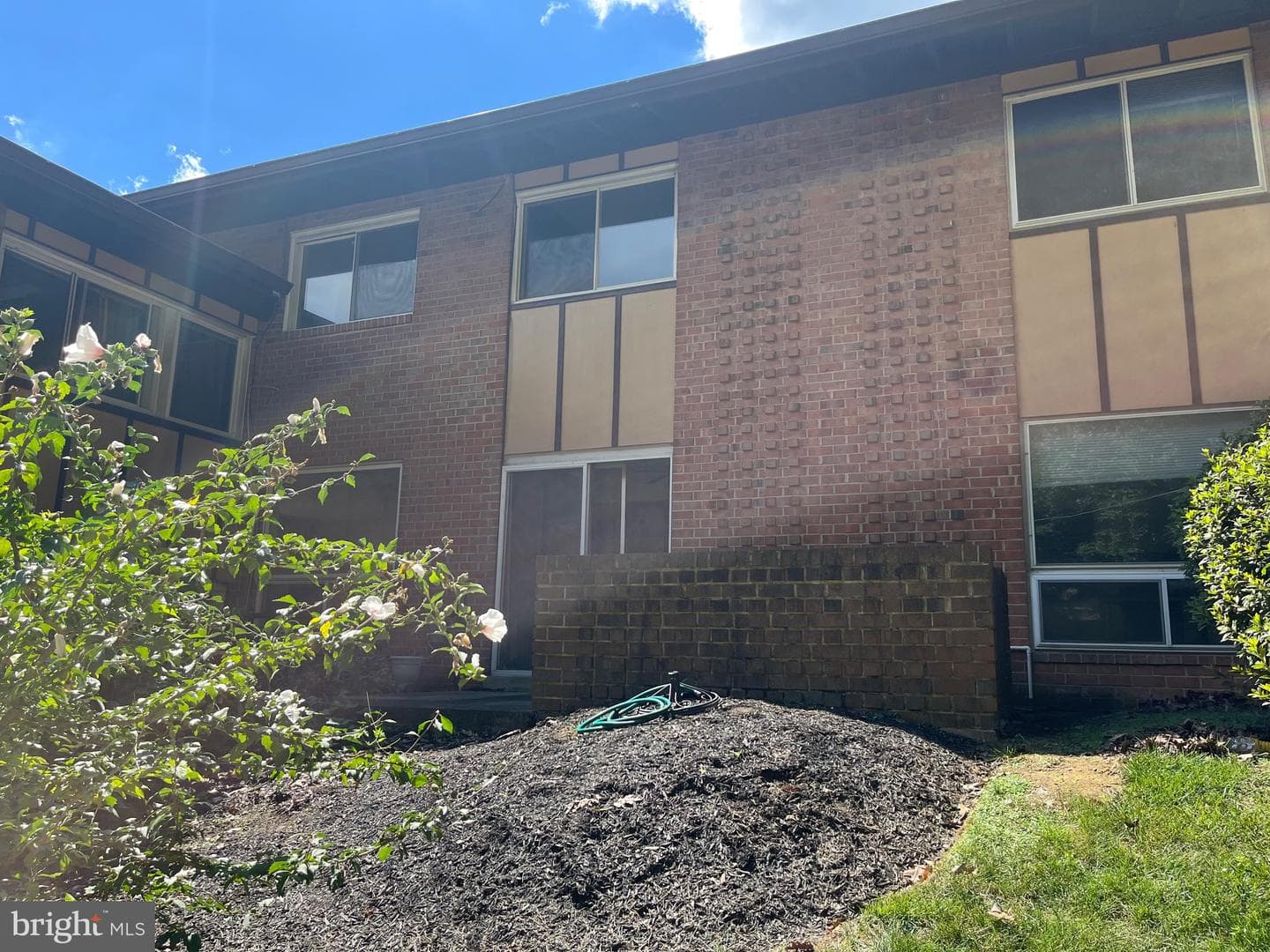 10136 Fair Woods Drive photo 16