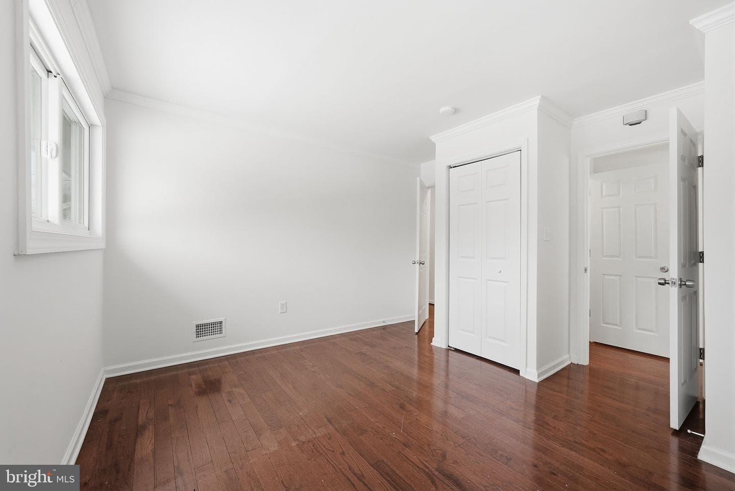 10911 Maple Street photo 19