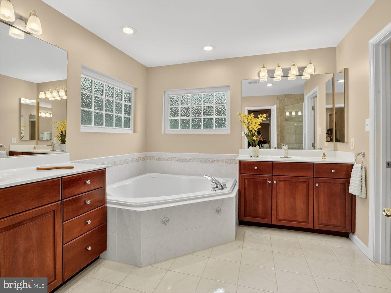 10702 Simpson Mews Lane photo 34