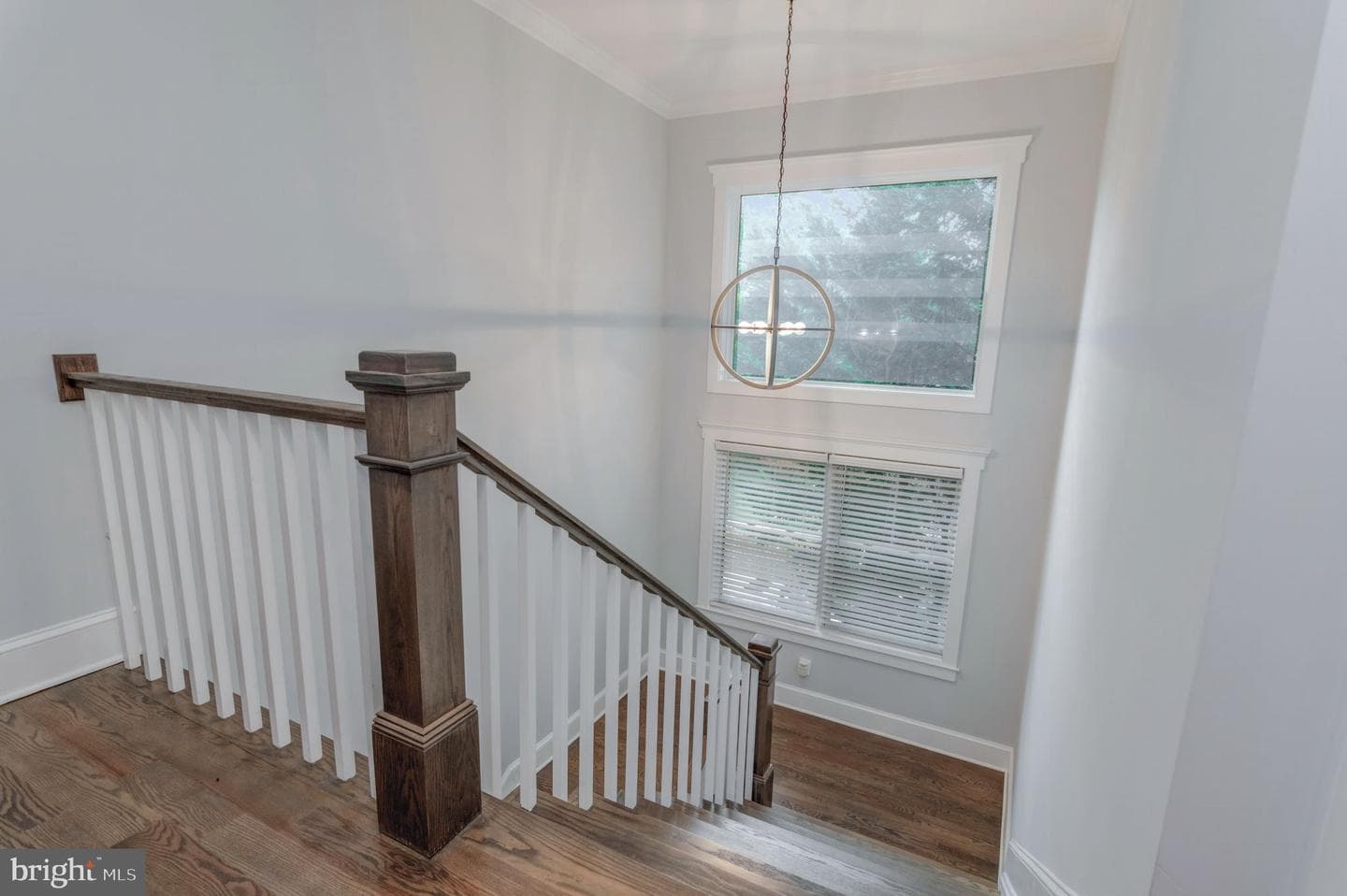 10708 Warwick Avenue photo 47