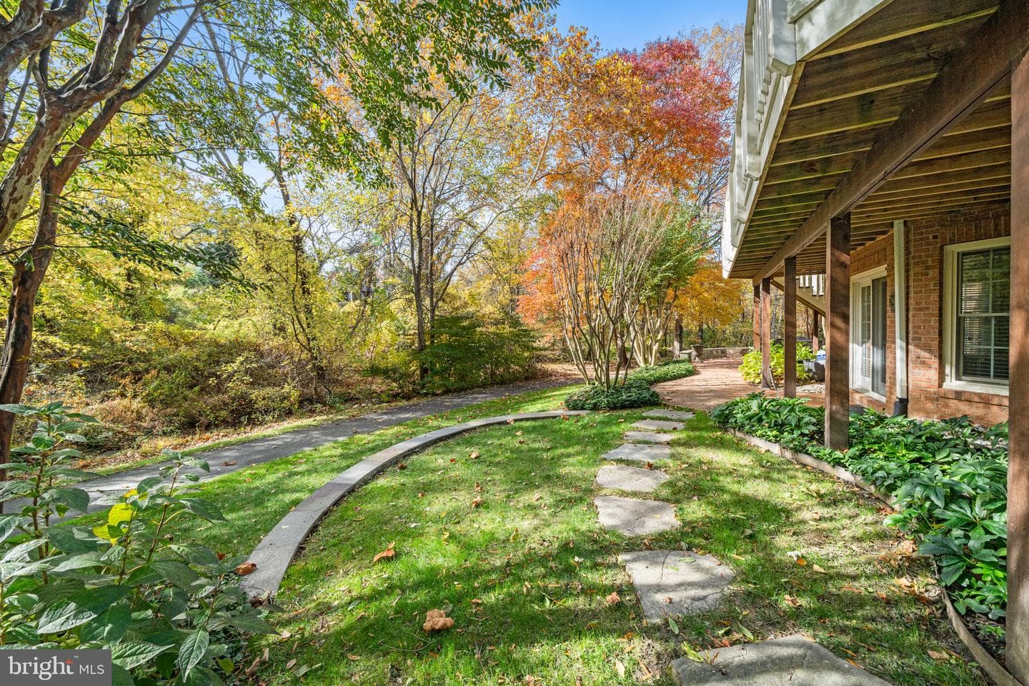 10121 Ratcliffe Manor Drive photo 11