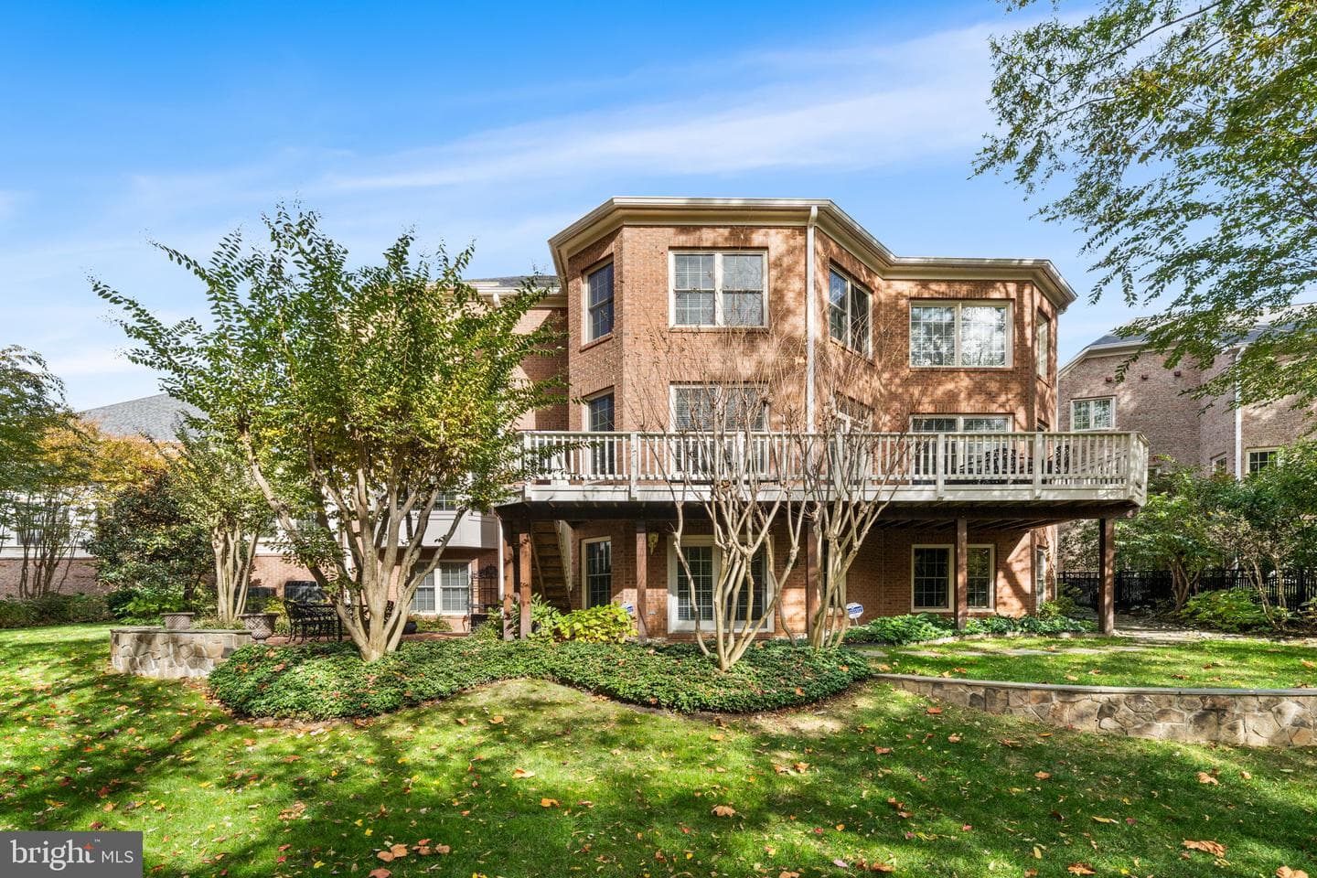 10121 Ratcliffe Manor Drive photo 4