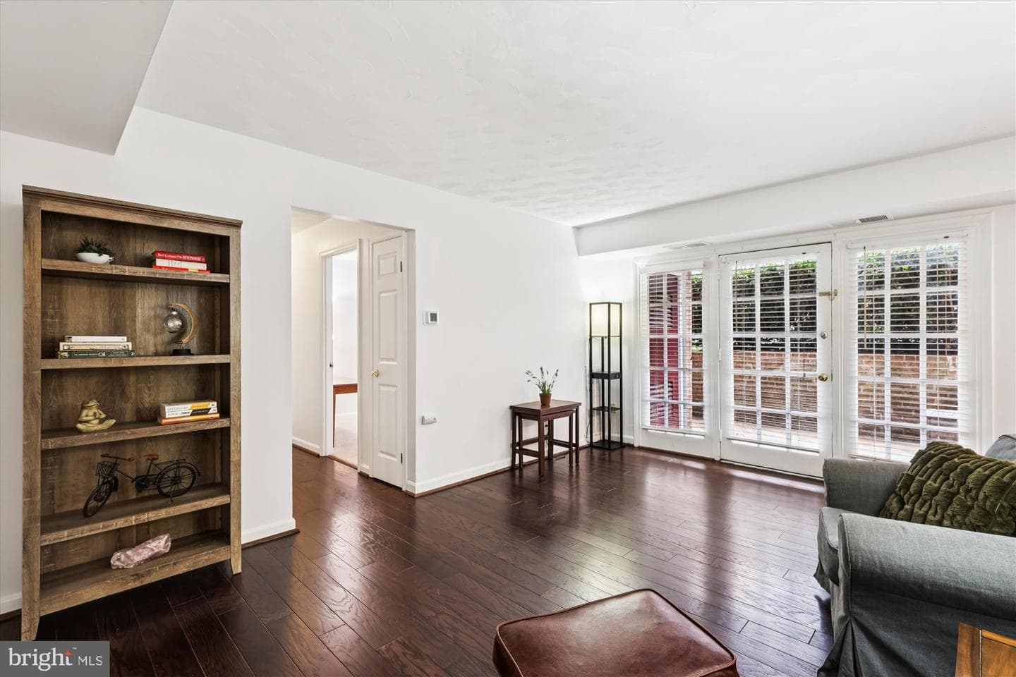 3874 Lyndhurst Drive #103 photo 3