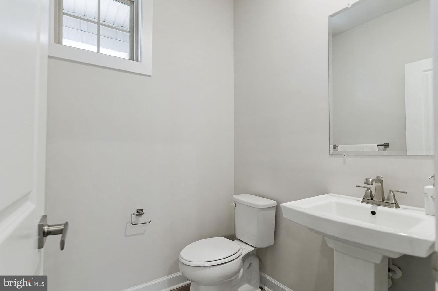 10689 Fairgrounds Drive photo 27