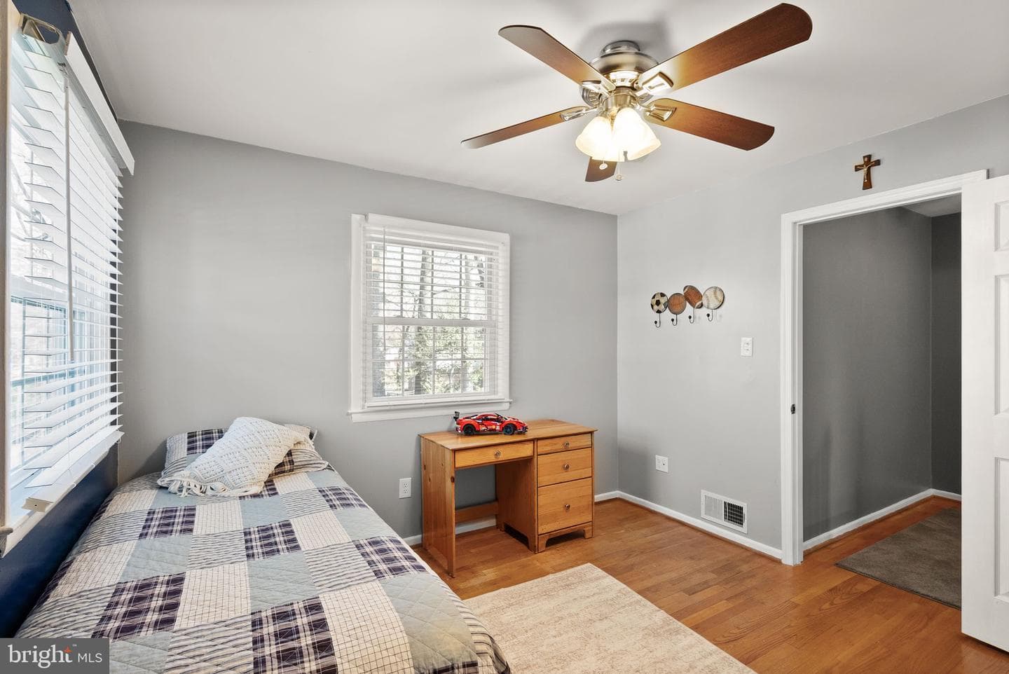 10228 Shiloh Street photo 32