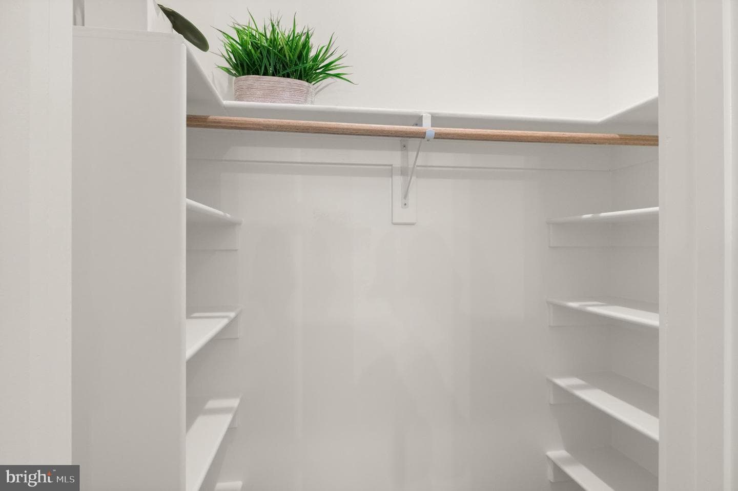 10634 Pocket Place photo 35