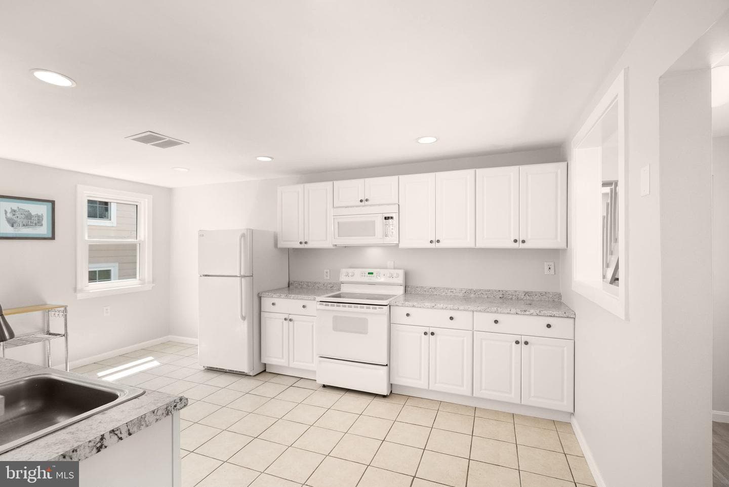 4026 Chestnut Street photo 11