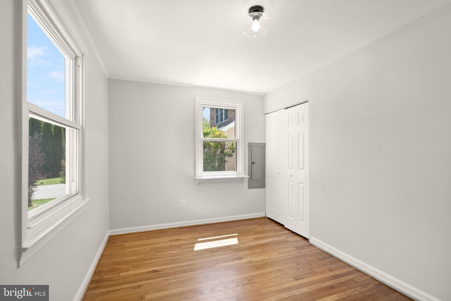 4026 Chestnut Street photo 16