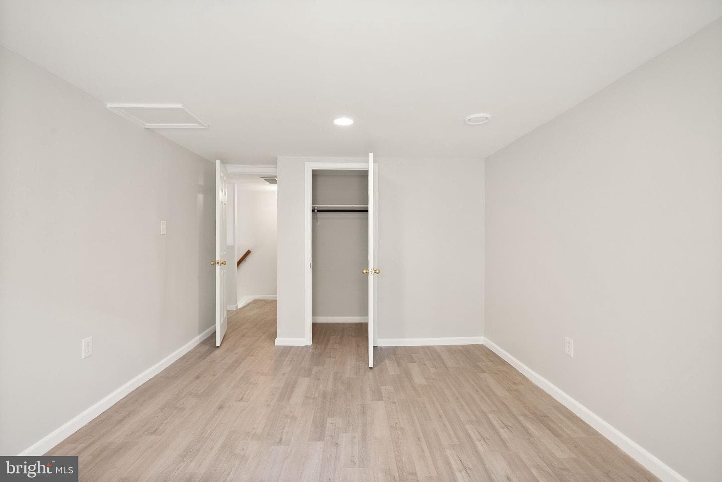 4026 Chestnut Street photo 29