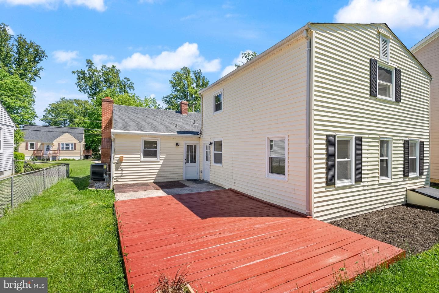 4026 Chestnut Street photo 32
