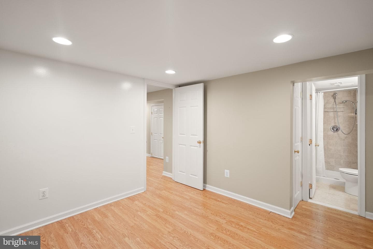 4027 Maple Street photo 43