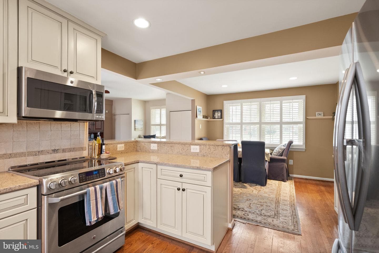3213 Fair Woods Parkway photo 13